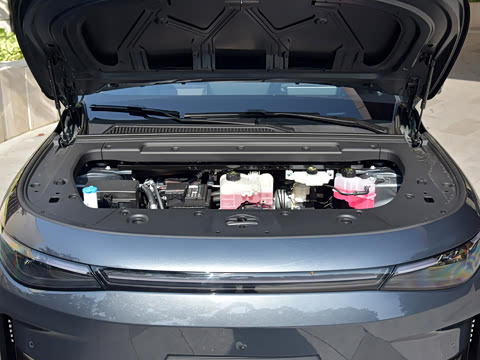 2025 Leapmotor C16 Image 22